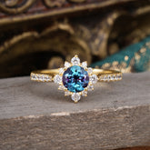 Round Cut Vintage Cluster Alexandrite Gemstone Ring Flower Engagement Ring